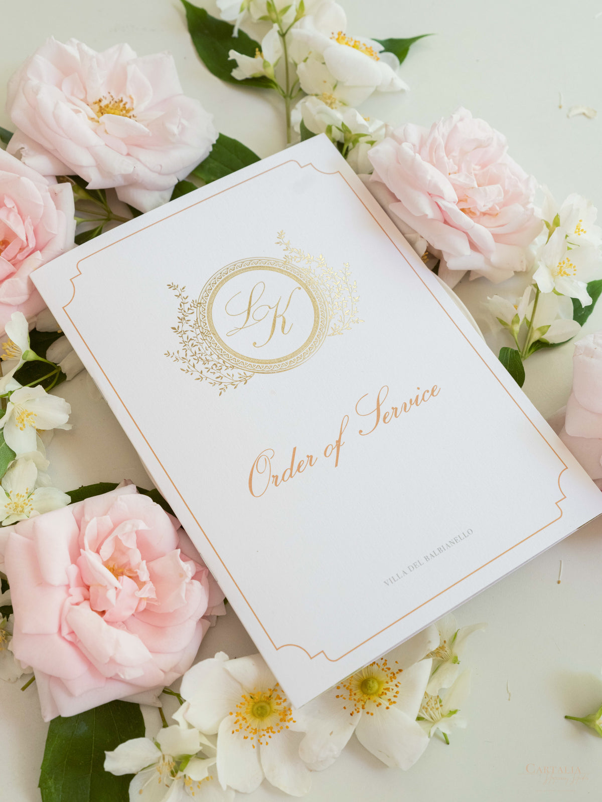 Bespoke Order Of Service with Watercolour Venue & Gold Foil | Villa del Balbianello, Lake Como Wedding