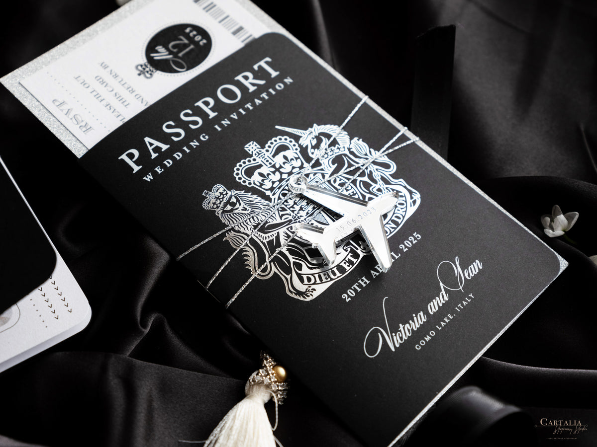 Suite per inviti di nozze con passaporto di lusso nero con glitter argento e vera lamina d'argento