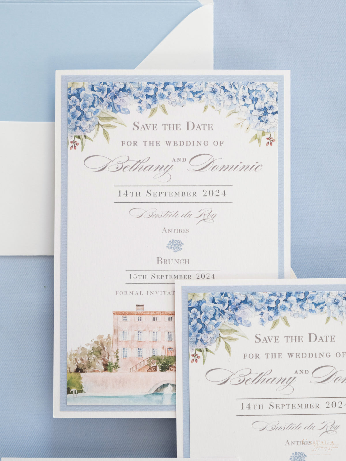 Invito personalizzato per la location del matrimonio in acquerello con lamina d'oro | Villa Regina Teodolinda | Lago di Como