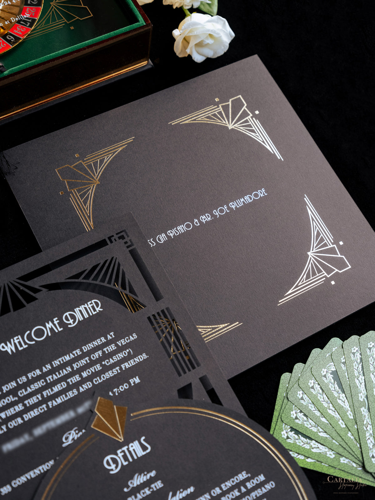 Caja a medida Art Deco Couture: Diseño personalizado 3D en negro y dorado | Comisión A&L a medida