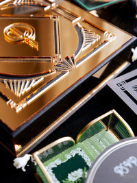 Caja a medida Art Deco Couture: Diseño personalizado 3D en negro y dorado | Comisión A&L a medida