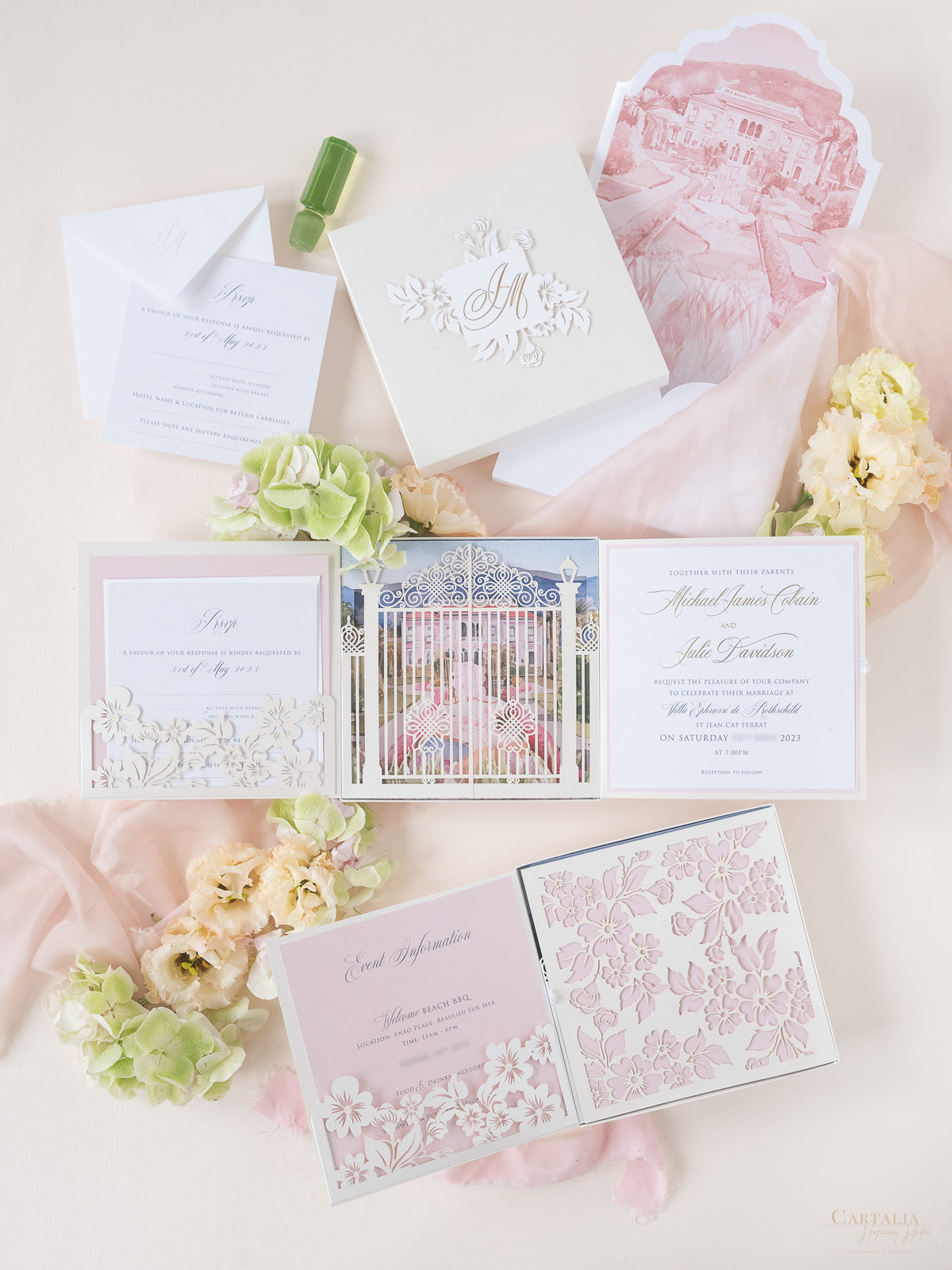 Invito con scatola 3D Couture su misura con cancello tagliato al laser | Sede di Villa Ephrussi | Commissione su misura M&J