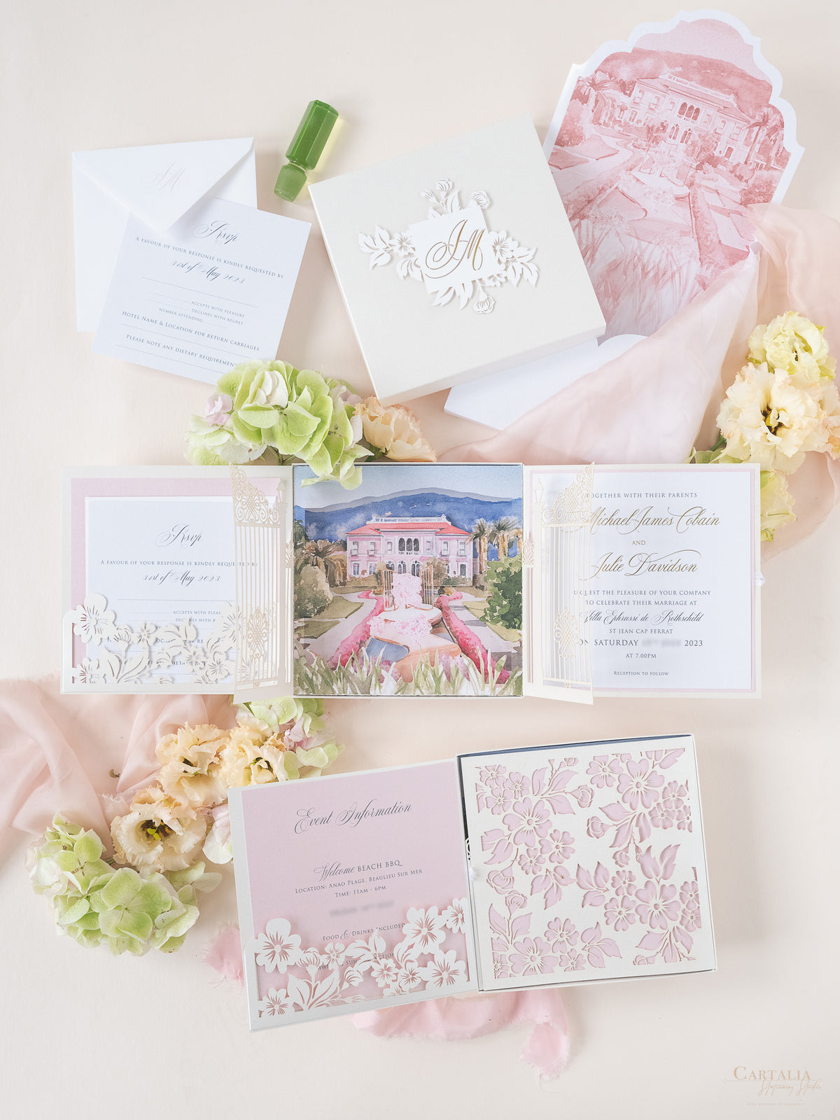 Invito con scatola 3D Couture su misura con cancello tagliato al laser | Sede di Villa Ephrussi | Commissione su misura M&J