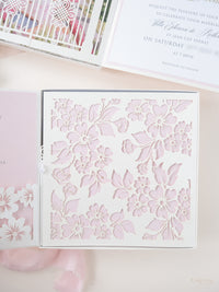 Invito con scatola 3D Couture su misura con cancello tagliato al laser | Sede di Villa Ephrussi | Commissione su misura M&J