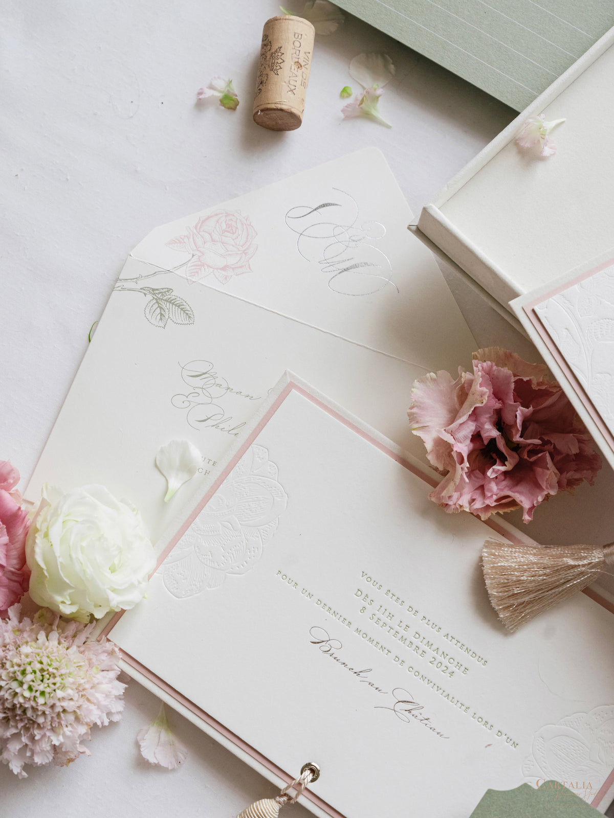 Luxury Velvet Hard Back Box Ivory Invitation | Bespoke Commission M&P