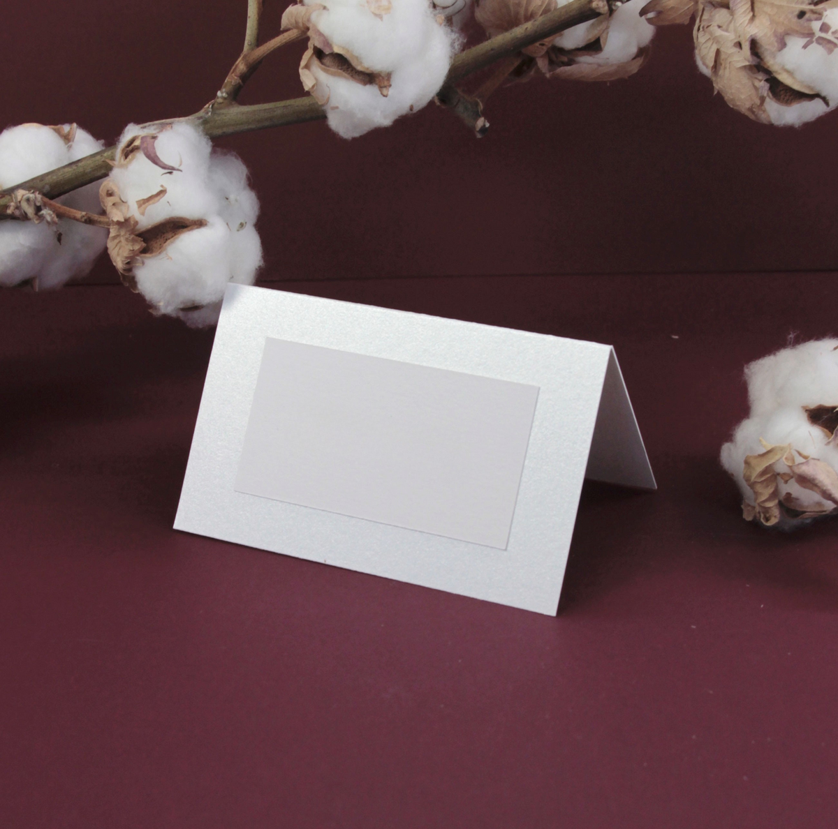 Segnaposto Boho damascato in lamina di perle