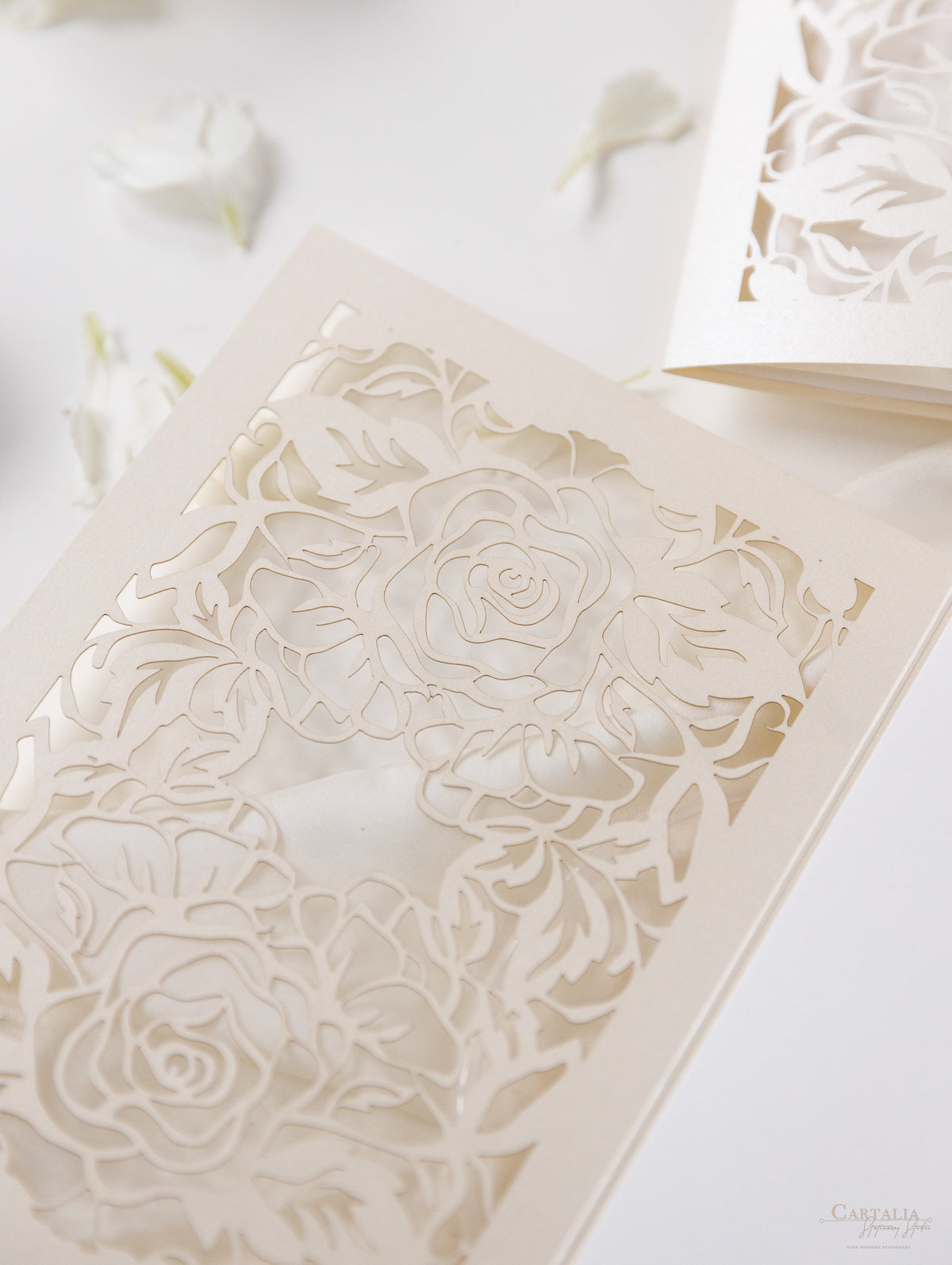 Clásico Elegancia Corte Laser Crema y Champán Colores Metálicos Orden de Servicio / Menú