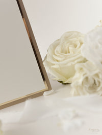 Numero da tavolo Old Gold Opulence con supporto a specchio dorato