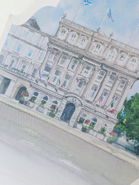 Cartella quadrata regale in lamina con busta con bordo increspato e tasca per eventi con suite nuziale con monogramma in lamina