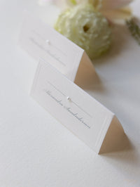 Segnaposto di lusso con perle in rilievo