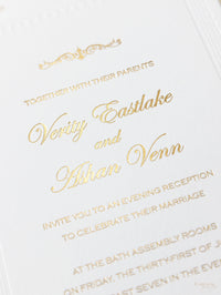 Invito per un giorno elegante sventato di lusso in rilievo con rilievo in rilievo da 710 g/m²