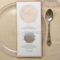 Menu de coupe laser à la pêche et à la fougère naturelle