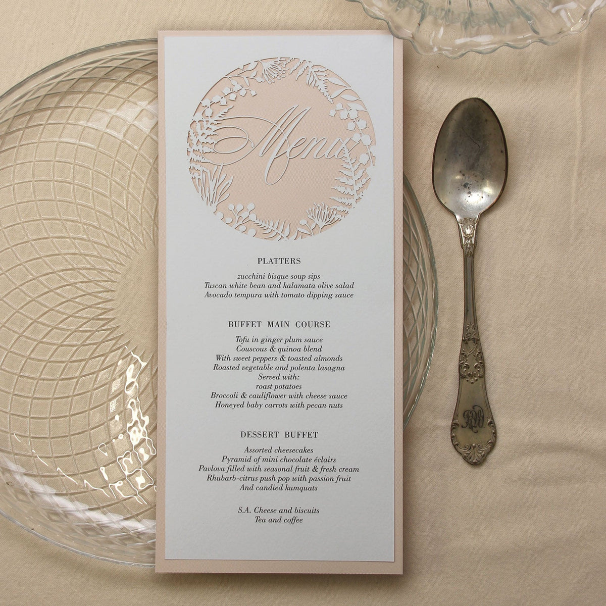 Menu de coupe laser à la pêche et à la fougère naturelle
