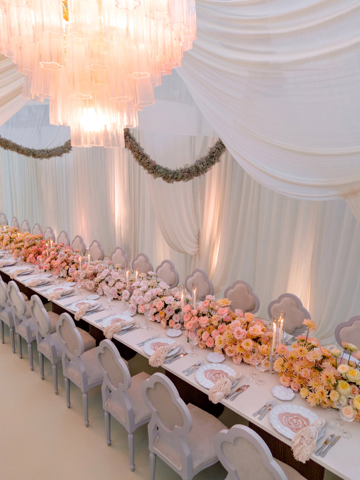 Menu bar su misura con monogramma dorato | Matrimonio Lago di Como Villa Balbiano