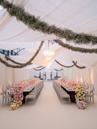 Menu bar su misura con monogramma dorato | Matrimonio Lago di Como Villa Balbiano