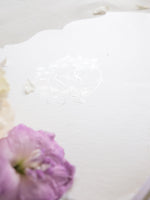 Suite pieghevole con rose di lusso in lamina d'argento e invito lilla | Commissione su misura G&amp;D