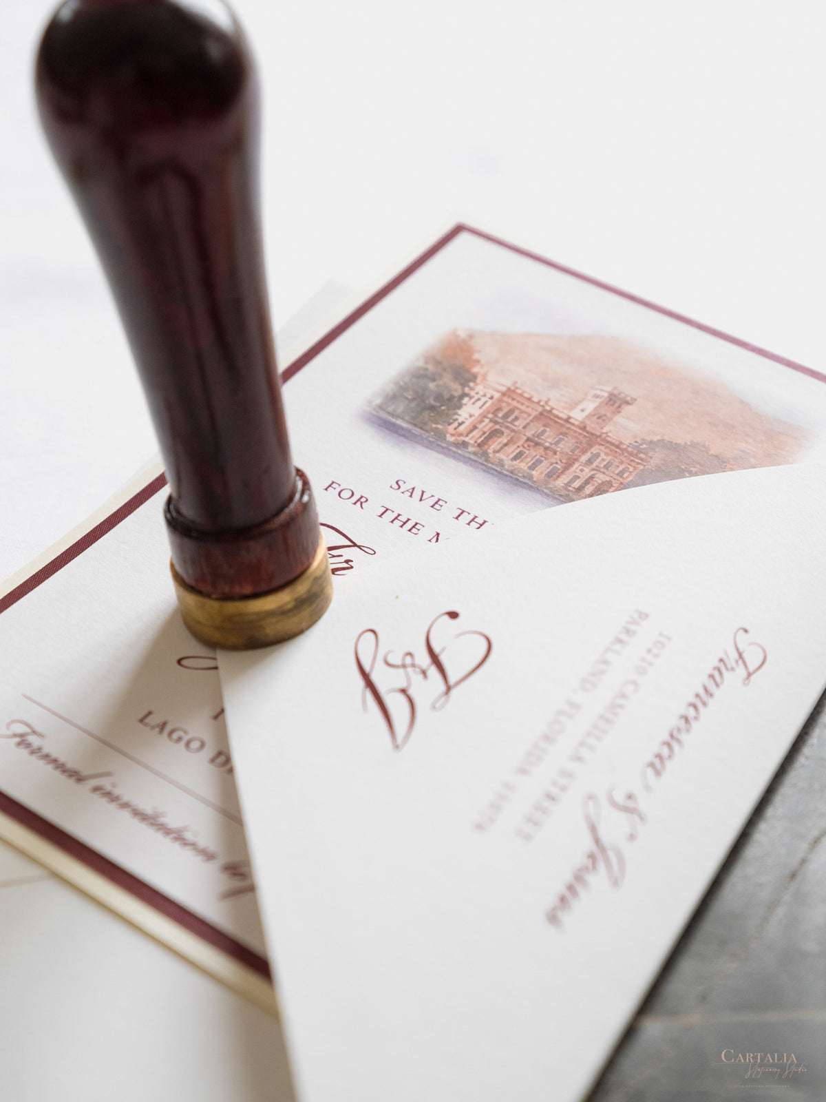 Faire-part de mariage personnalisé à l'aquarelle avec feuille d'or | Taormina, Sicile, Italie