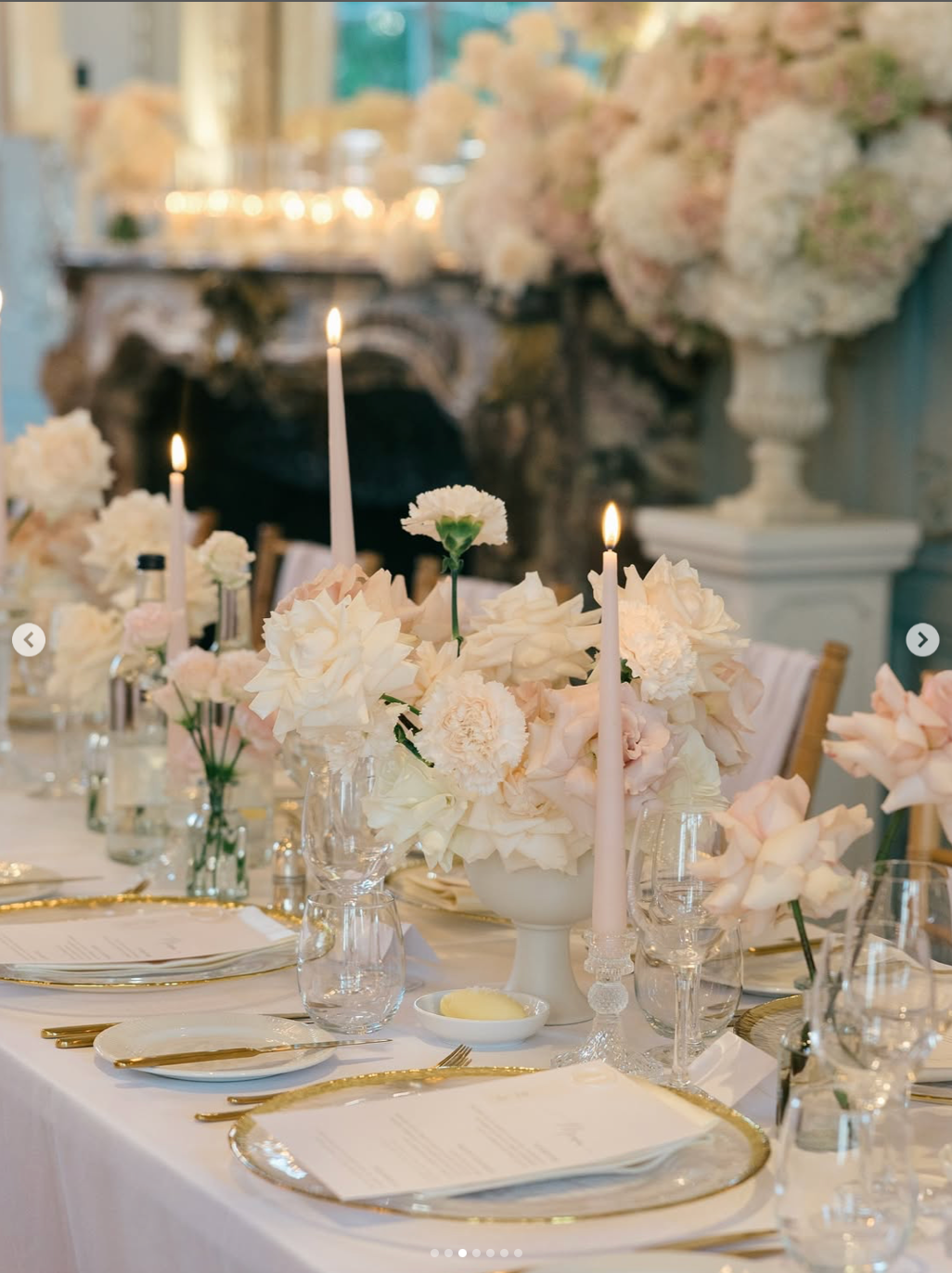 Menù classici per matrimoni con nomi degli invitati e sigillo in ceralacca