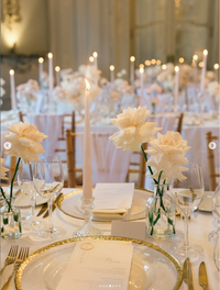 Menù classici per matrimoni con nomi degli invitati e sigillo in ceralacca