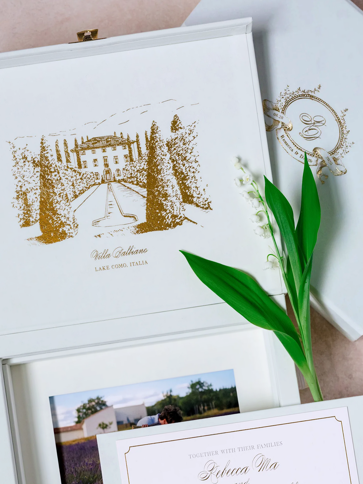 Luxury Velvet Hard Back Box Invitation with Gold Foil Venue | Bespoke Commission Rebecca Bloom | Villa Balbiano, Lake Como