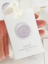 Sigillo di ceralacca in bianco opaco
