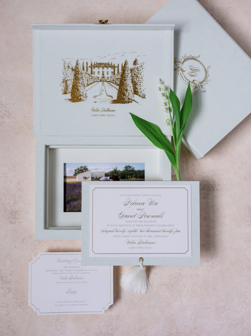 Rebecca Bloom bespoke wedding invitations by Cartalia in a velvet-lined keepsake box featuring Villa Balbiano illustration