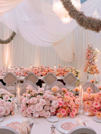 Menu bar su misura con monogramma dorato | Matrimonio Lago di Como Villa Balbiano