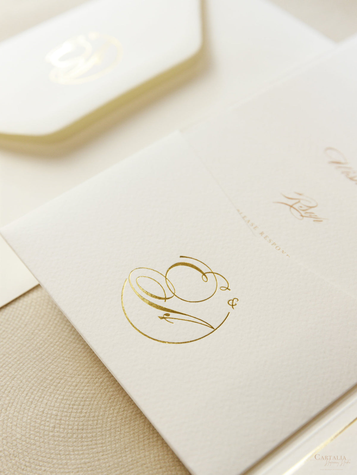 Luxury Classic Pocket fold with 4 inserts Wedding Invitation Suite with Gold Foil