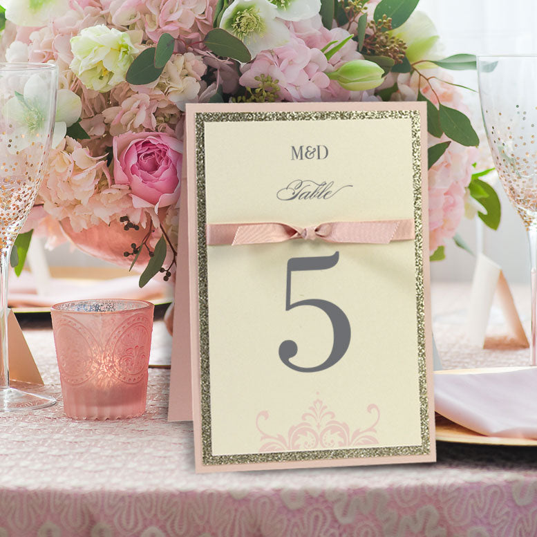 Numéro de table pour l'opulence en or rose Coupe laser de luxe avec des paillettes dorées et un ruban côtelé