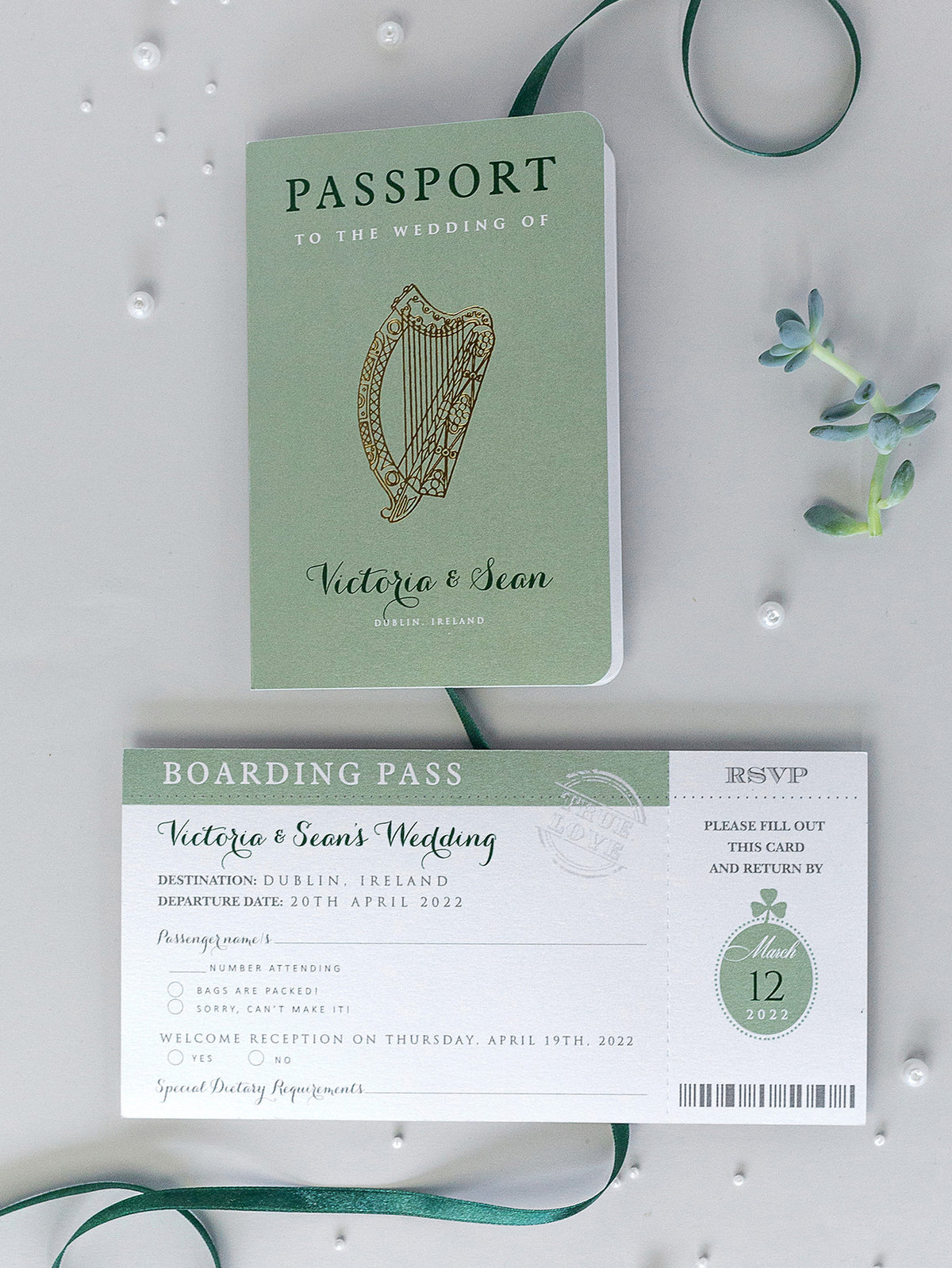 Invitation de mariage irlandaise avec Lucky Shamrock + RSVP / Boarding Pass