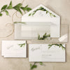 Avvolgimento in pergamena botanica con invito in plexi acrilico trasparente di design - inciso