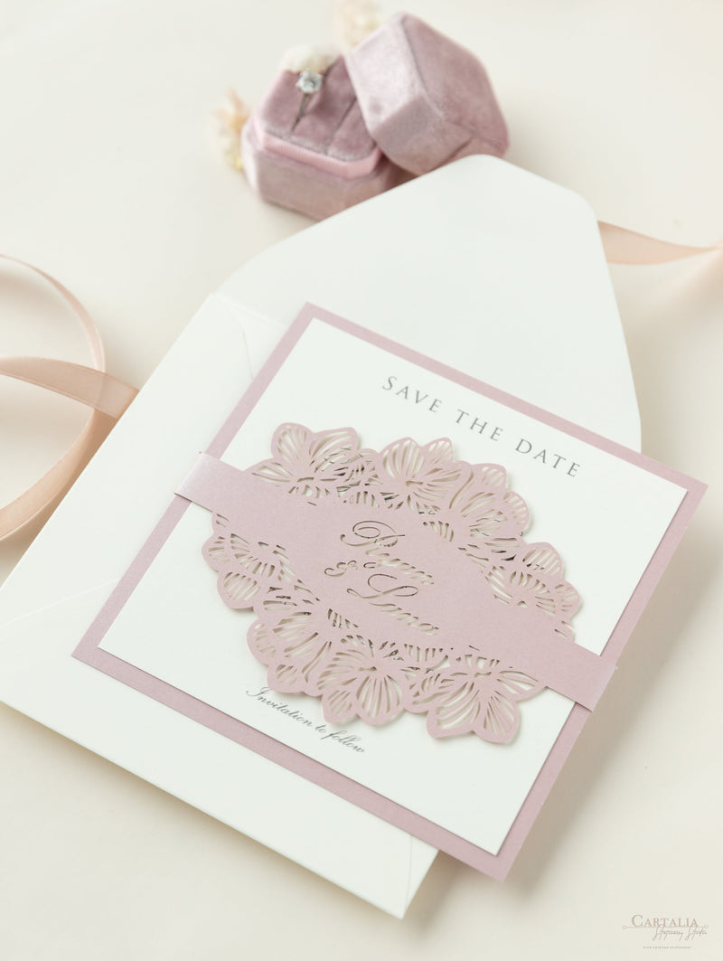 Salva la data Biglietto di nozze con orchidea intricata LaserCut