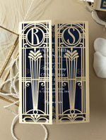 Invito per il giorno delle nozze apribile con taglio laser Art Déco dorato del Grande Gatsby