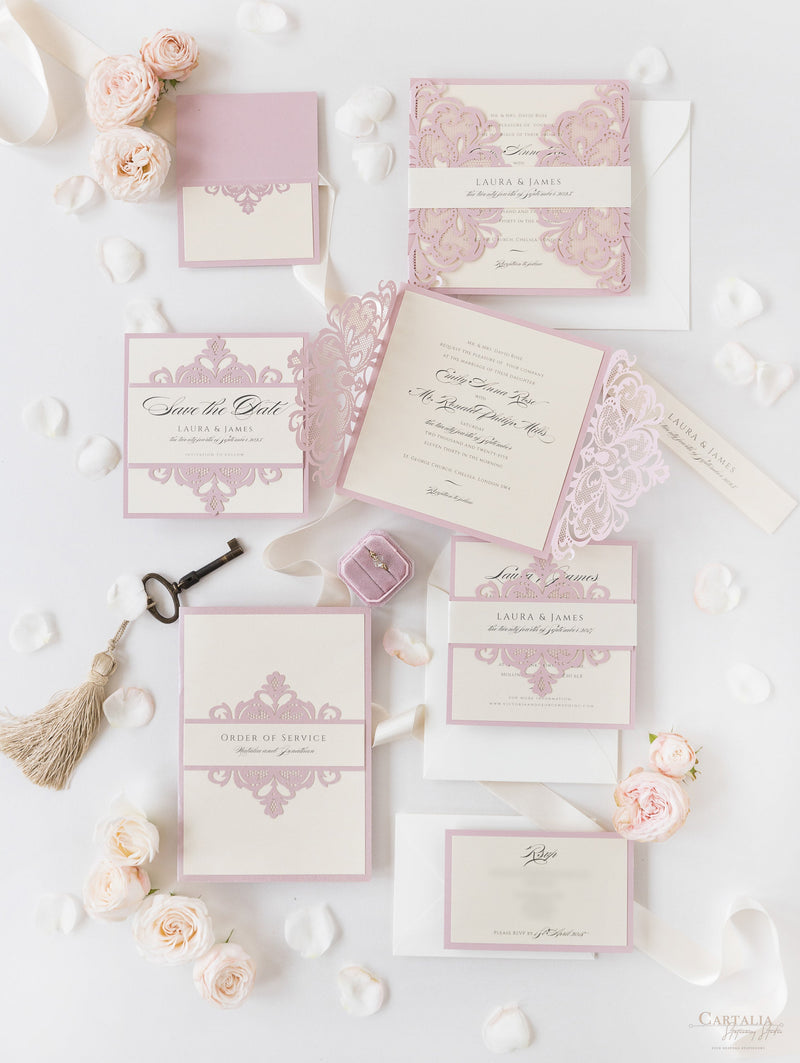Collezione Blush e Crema Biglietto di nozze Save the Date tagliato al laser