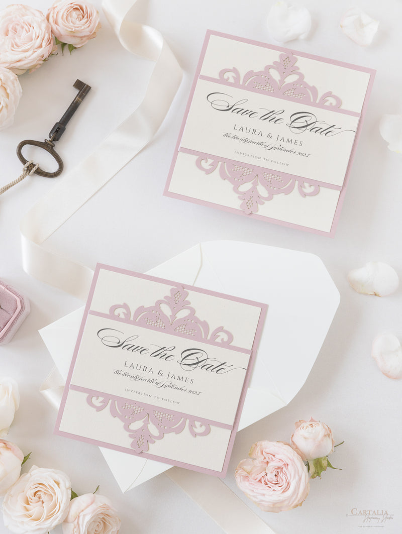 Collezione Blush e Crema Biglietto di nozze Save the Date tagliato al laser