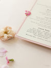 Il menu Opulence in oro rosa / Ordine di servizio Menu di lusso tagliato al laser con nastro