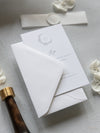 Suite per inviti di nozze con rivestimento in pergamena calligrafica moderna con sigillo in cera bianca