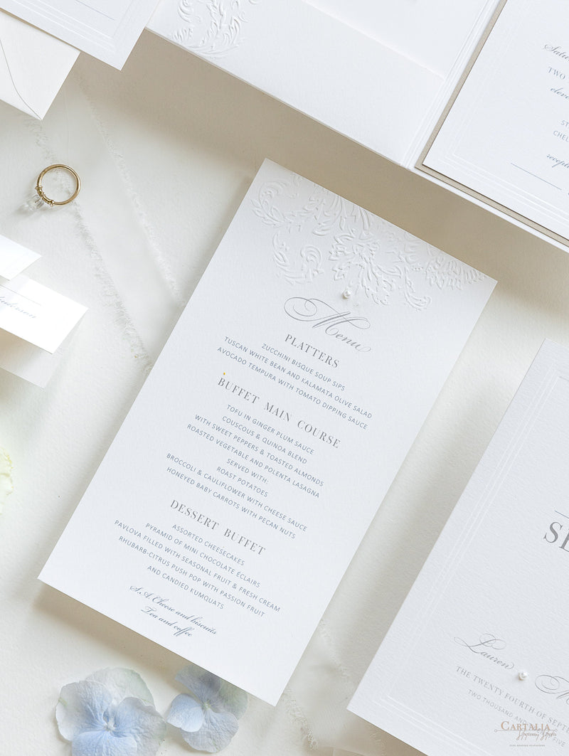 Carte menu delicate e lussuose in rilievo con dettagli di perle