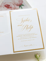 Invito tascabile di lusso in lamina d'oro e rose romantiche color crema con fascia in pergamena + buste