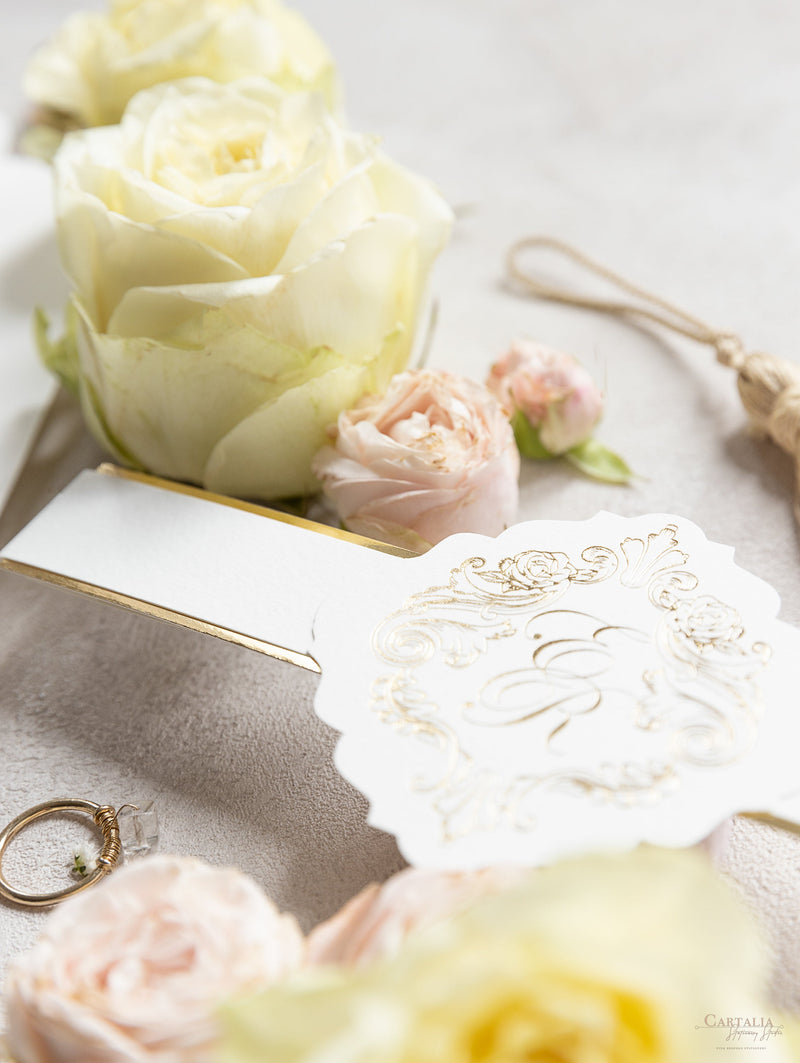 Set da sposa in oro regale, tasca quadrata in avorio, lamina d'oro e crema con lamina d'oro