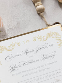 Invitation encadrée en feuille d'or carrée