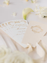 Abanico del programa de pétalos de boda, orden de día única, orden de servicio, monograma de lámina de lujo único
