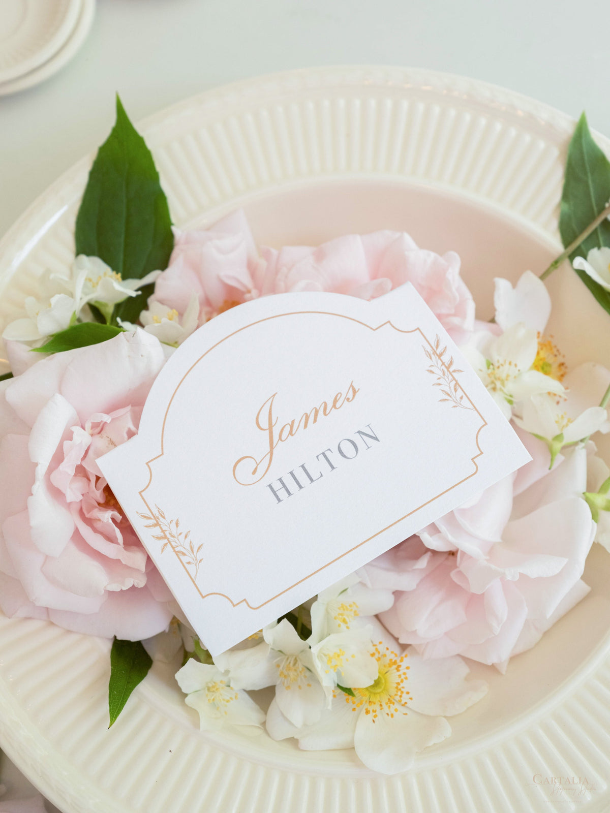 Tarjetas de lugar con forma personalizada | Villa del Balbianello, Boda en el Lago Como