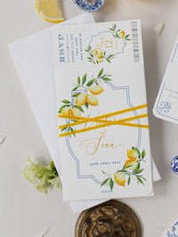 Pasaporte de boda de destino de lujo con limones y azulejos sicilianos, Italia