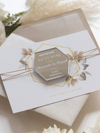 Pampas Rustic Beige Save the Date con magnete esagonale in plexi specchio dorato