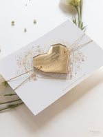 Rose romantiche salva la data con magnete in plexi a forma di cuore geometrico a specchio dorato