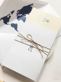 Invitation internationale de mariage de passeport réel de cartons d'embarquement réel invitation et cartographie du monde