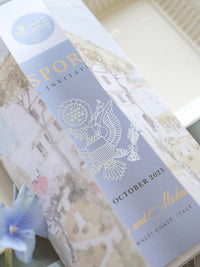 Suite de invitación para pasaporte con diseño personalizado de acuarela en pergamino | Villa Eva, Ravello, Costa de Amalfi