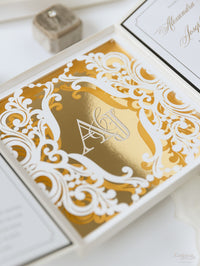 Scatola su misura Golden Couture: design personalizzato 3D | Commissione su misura A&amp;J