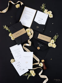 Illustration de lieu de mariage personnalisé | Suite de poche d'invitation de lieu en alumini dans l'enveloppe classique plie en feuille d'or | ÉCHANTILLON